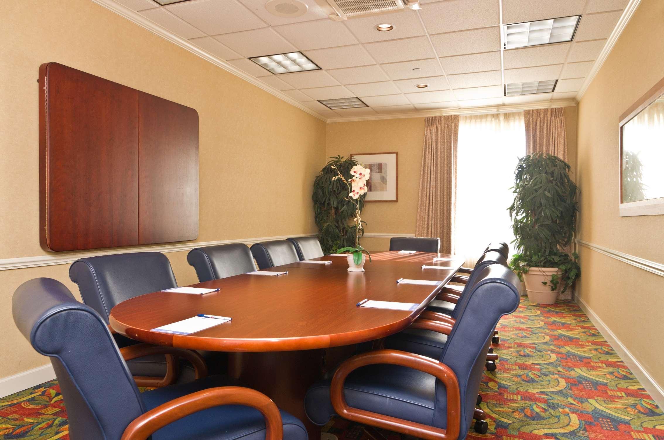 Hilton Garden Inn Wooster Exterior foto