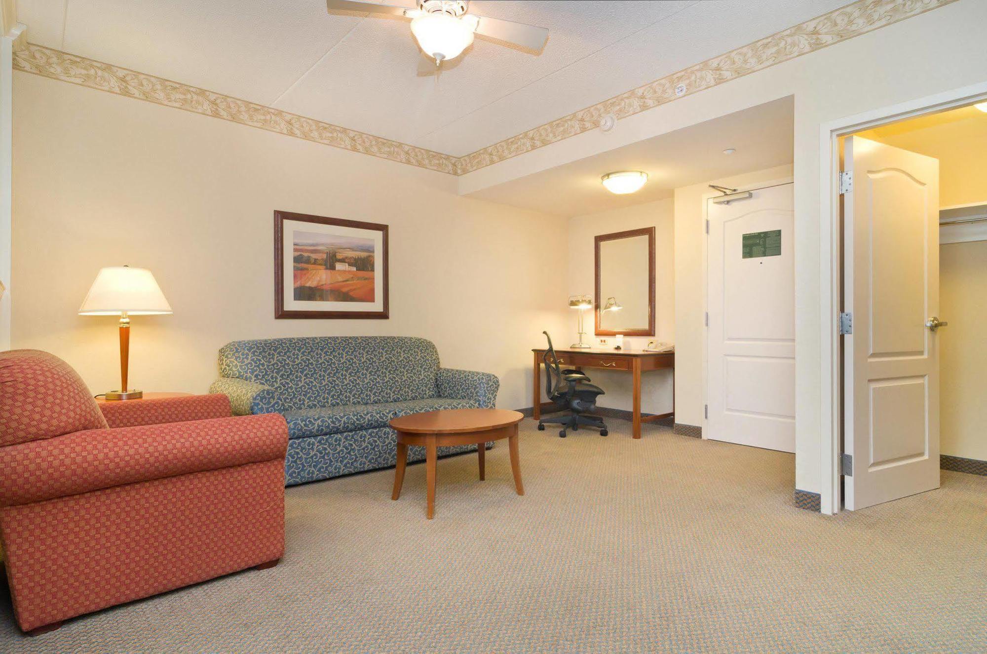 Hilton Garden Inn Wooster Exterior foto